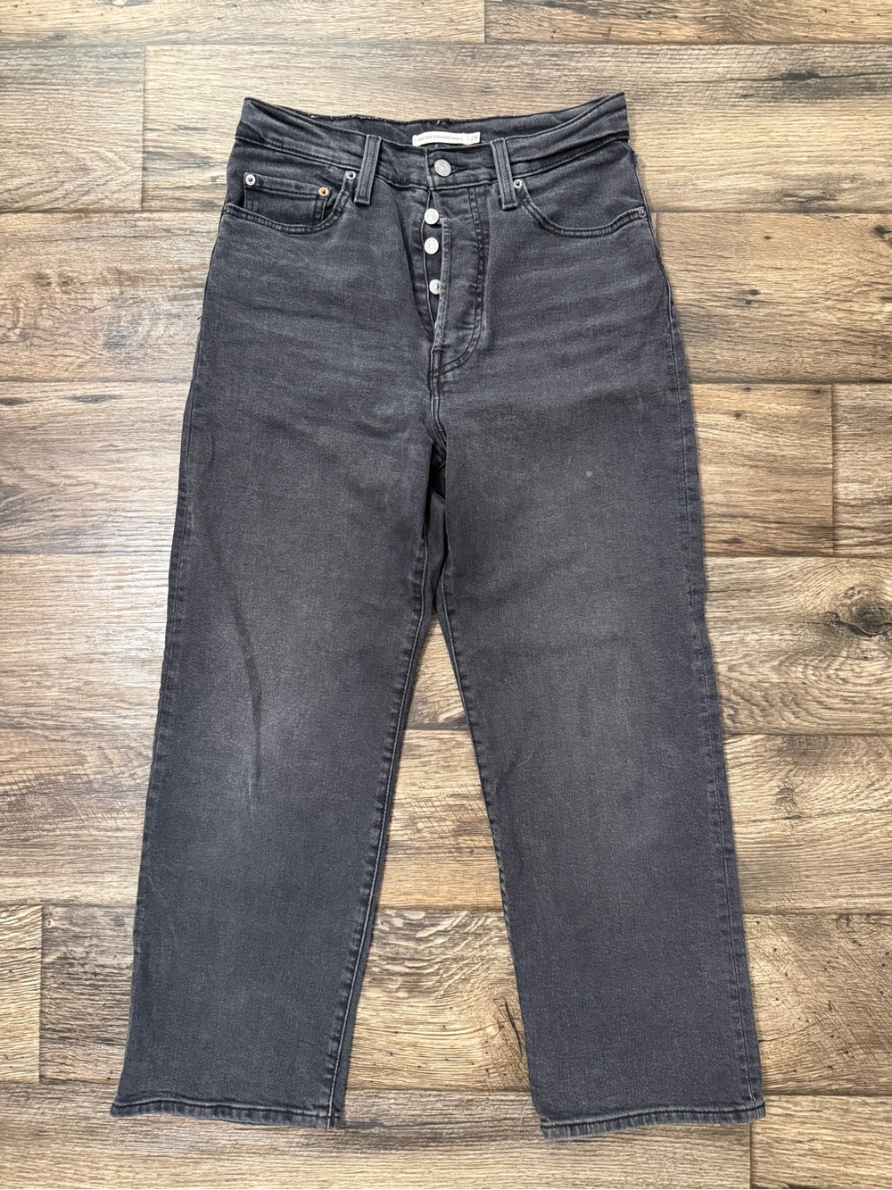 Levi’s Straight Ankle Jeans
